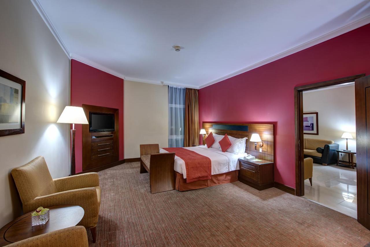 J5 Rimal Hotel Apartments Dubai Eksteriør billede