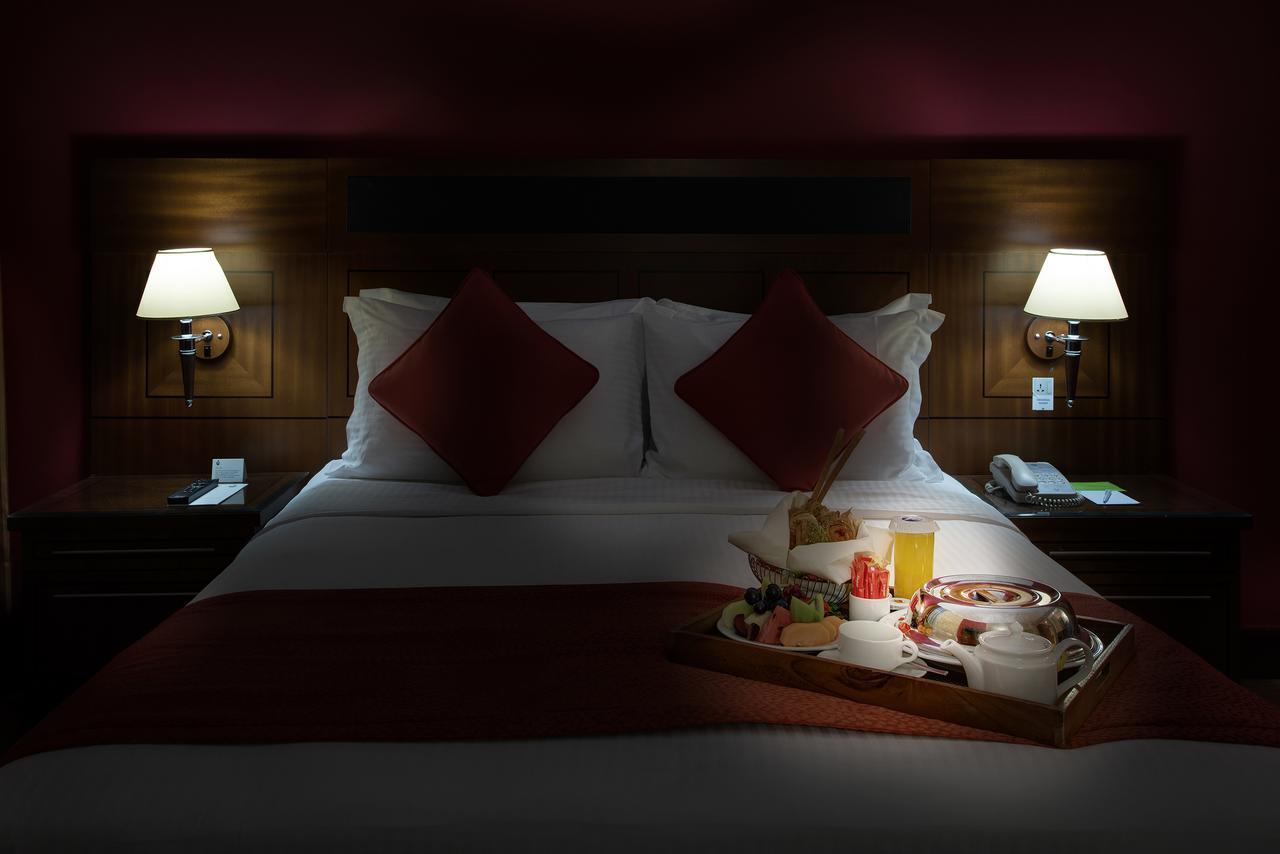 J5 Rimal Hotel Apartments Dubai Eksteriør billede